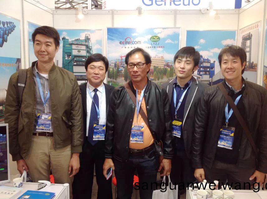 2014上(shang)海(hai)寶馬(ma)展(zhan)