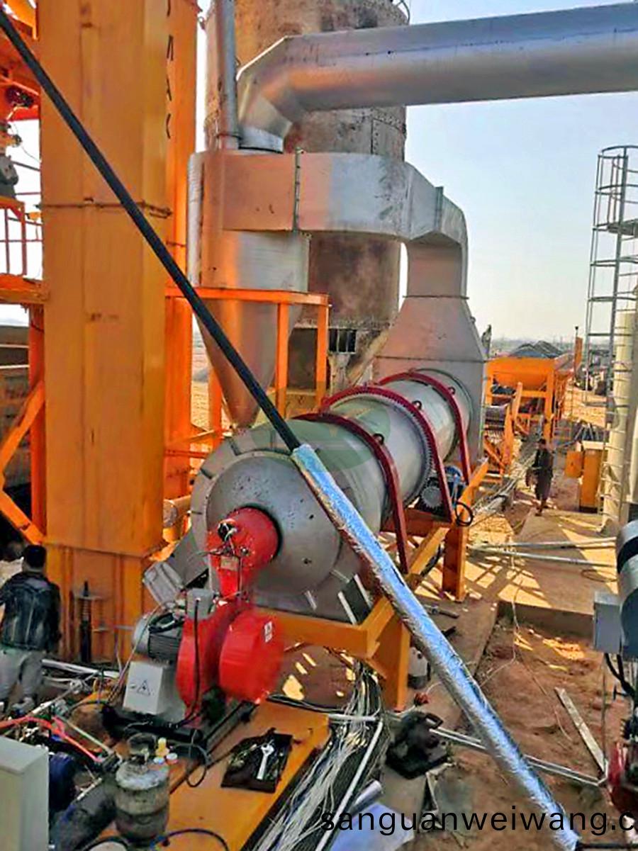 敘(xu)利亞LB2000型強(qiang)製(zhi)式(shi)